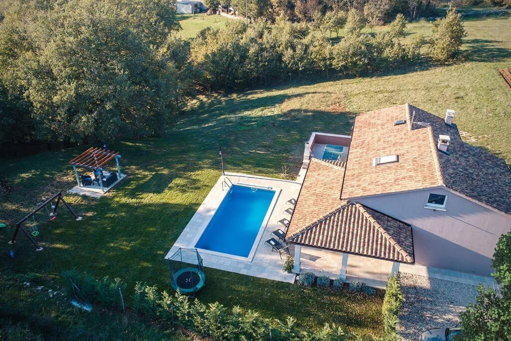Modern House With Private Pool Villa Žminj Buitenkant foto